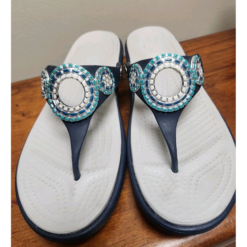 Crocs Sanrah Diamante Wedge Sandals Dual Circular Medallion Blue Teal Gray 9